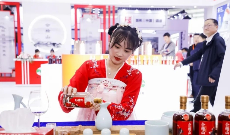 黄酒复兴，向上之路如何走？