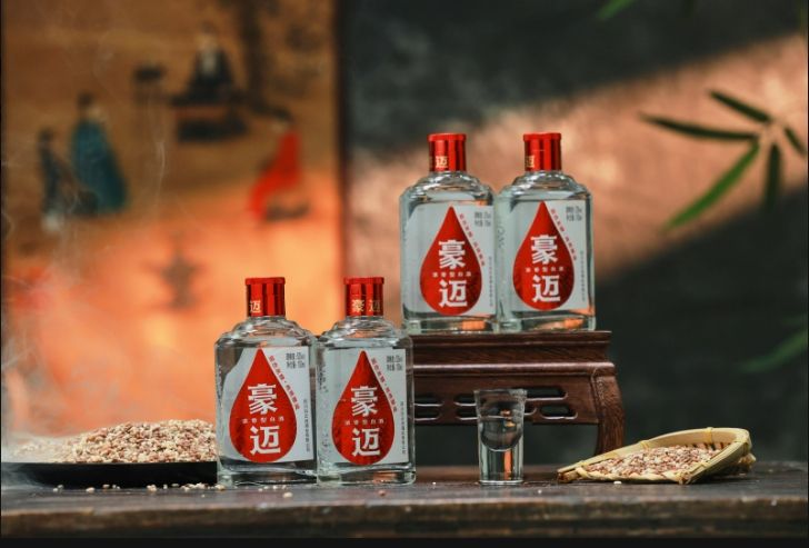 豪迈白酒知识分享：浓香型与清香型的对比解